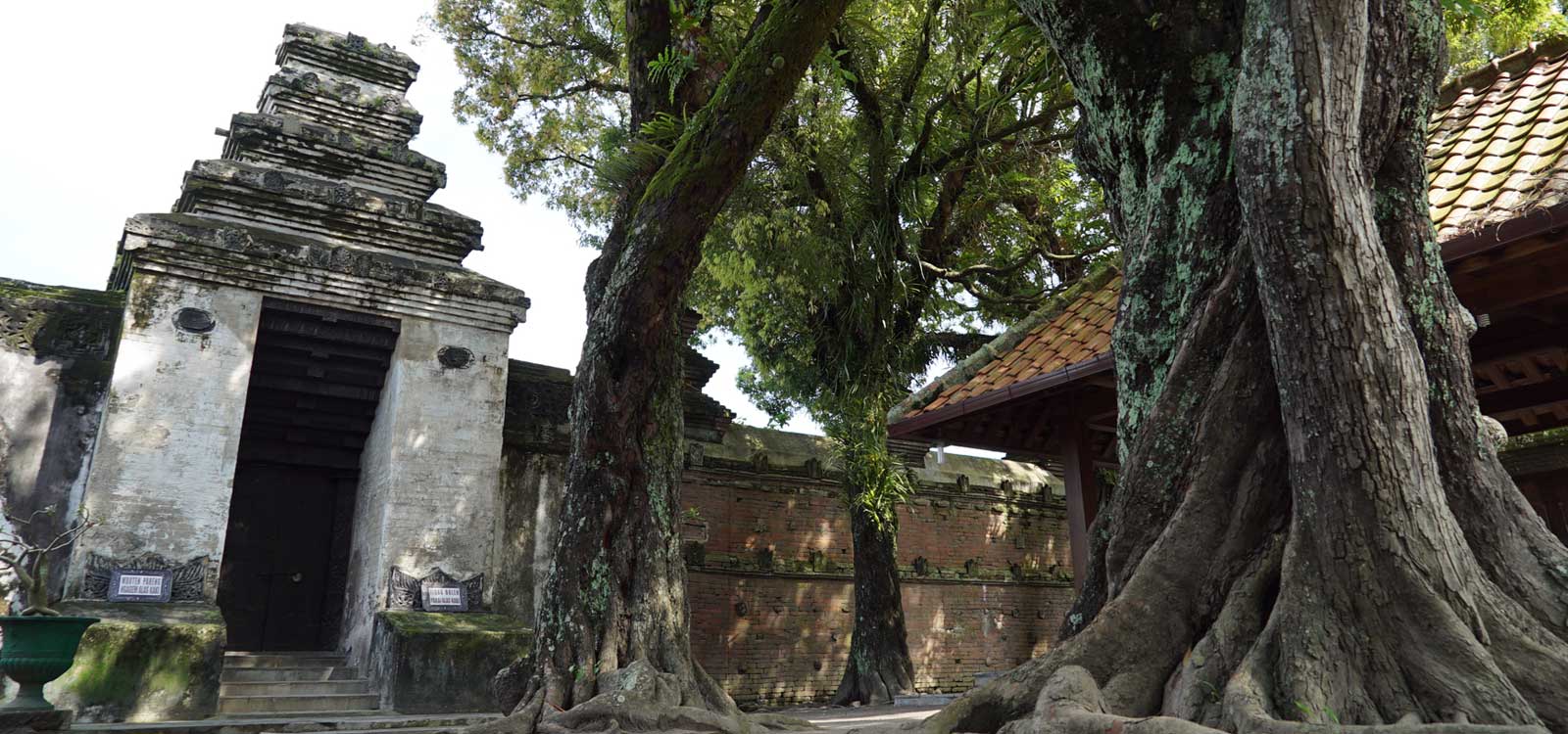 Heritage Bicycle Tour in Jogjakarta